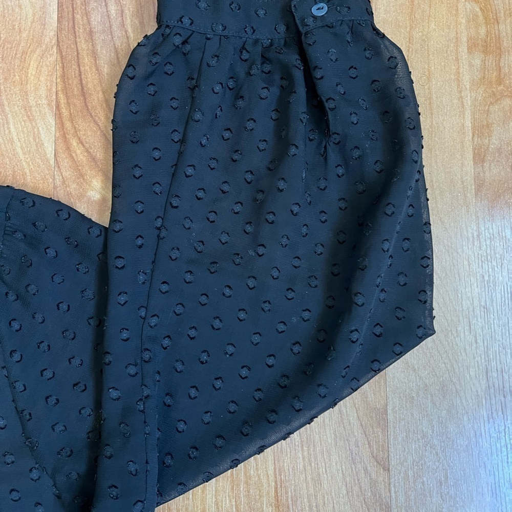 Max Studio Black Polka Dot Sheer Top sz M - Picture 3 of 9